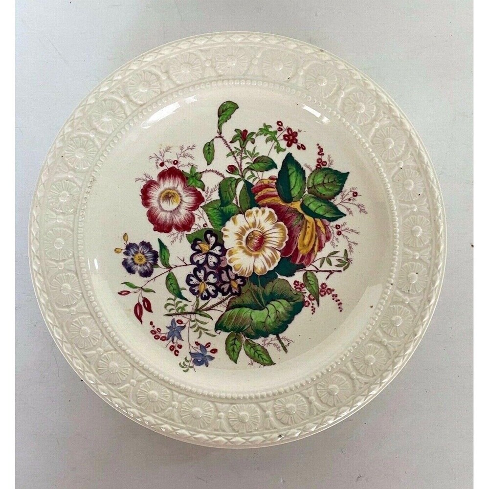 Vintage WEDGWOOD ETRURIA England Stamped Floral Botanical Luncheon Plate CK5643